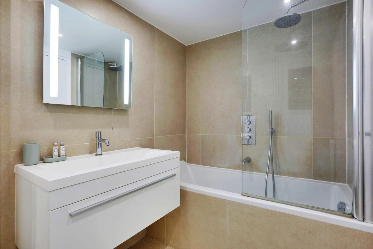 Elegant Apartment - 2Bd-6P - Avenue Montaigne Paris Exterior photo